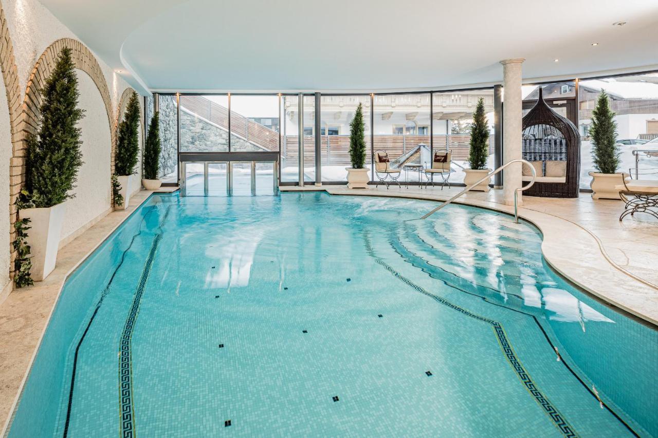 Savoy Dolomites Luxury & Spa Hotel Selva di Val Gardena Kültér fotó