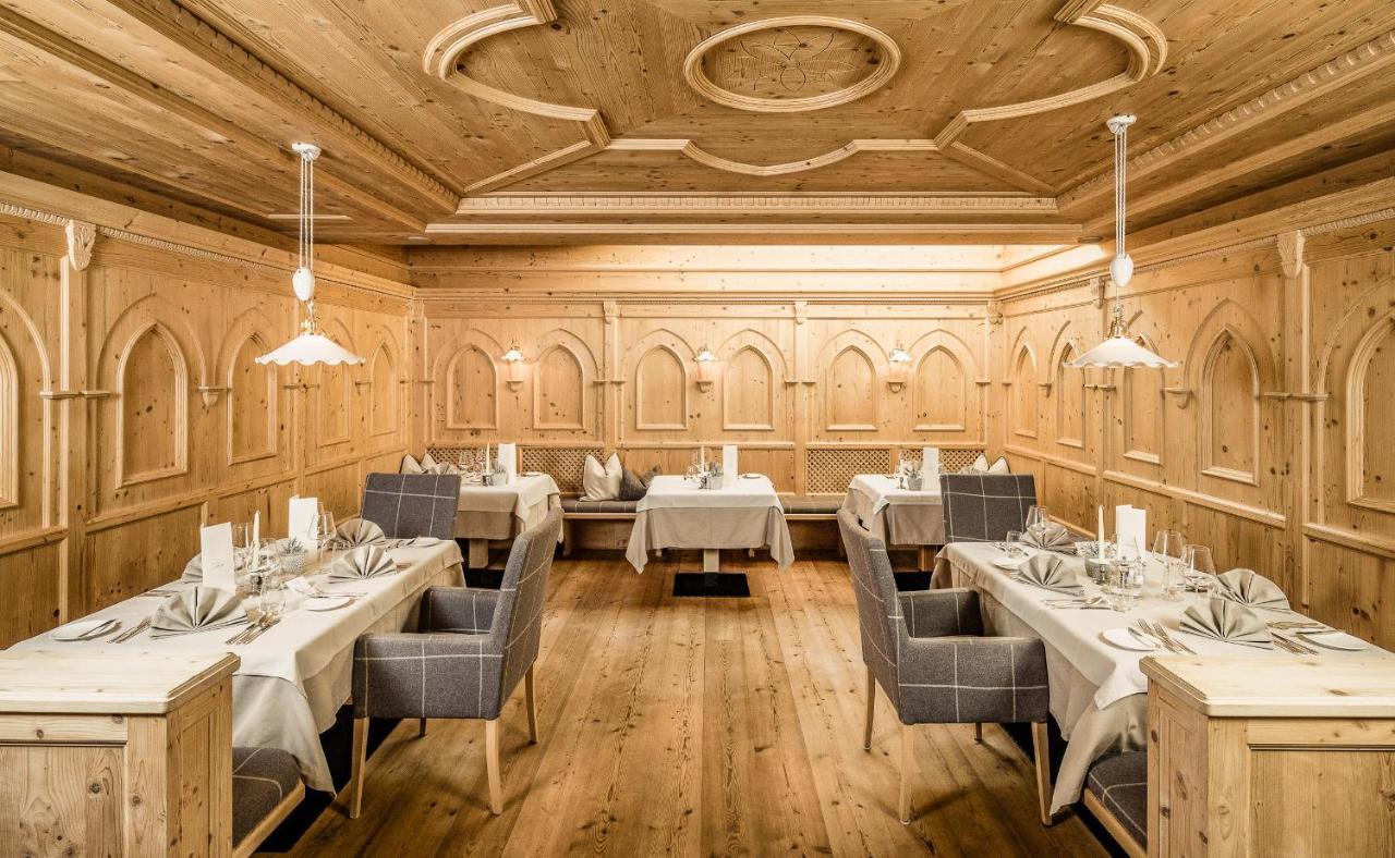 Savoy Dolomites Luxury & Spa Hotel Selva di Val Gardena Kültér fotó