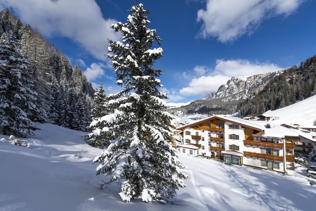 Savoy Dolomites Luxury & Spa Hotel Selva di Val Gardena Kültér fotó