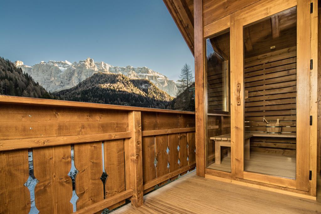 Savoy Dolomites Luxury & Spa Hotel Selva di Val Gardena Kültér fotó