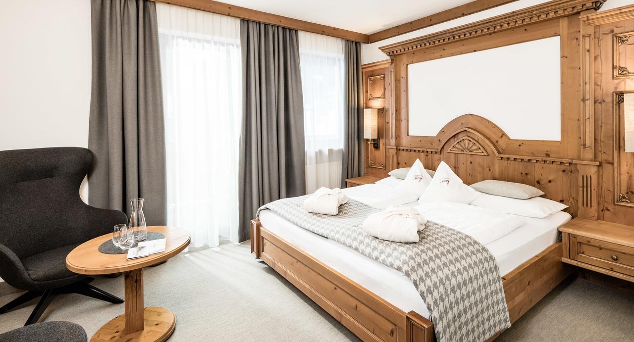 Savoy Dolomites Luxury & Spa Hotel Selva di Val Gardena Kültér fotó