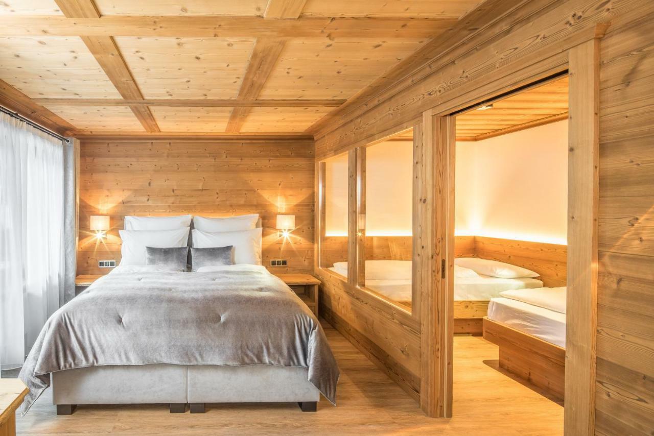 Savoy Dolomites Luxury & Spa Hotel Selva di Val Gardena Kültér fotó